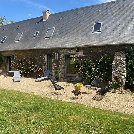 La Mouliniere, Jolie Longere Du Xviie Bed & Breakfast La Jaille-Yvon ภายนอก รูปภาพ