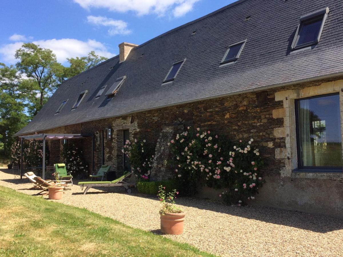 La Mouliniere, Jolie Longere Du Xviie Bed & Breakfast La Jaille-Yvon ภายนอก รูปภาพ