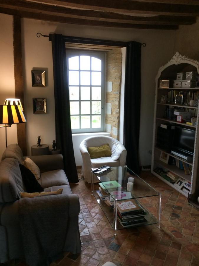 La Mouliniere, Jolie Longere Du Xviie Bed & Breakfast La Jaille-Yvon ภายนอก รูปภาพ
